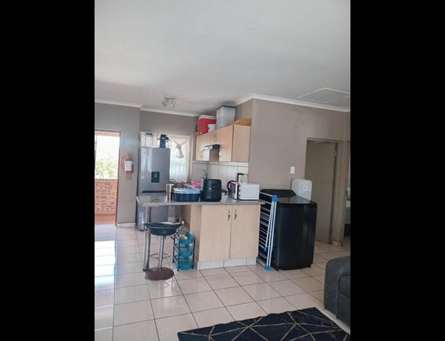 2 BEDROOM PROPERTY TO RENT IN RICHARDS BAY CENTRAL